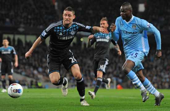 使她能在险 使她能在险